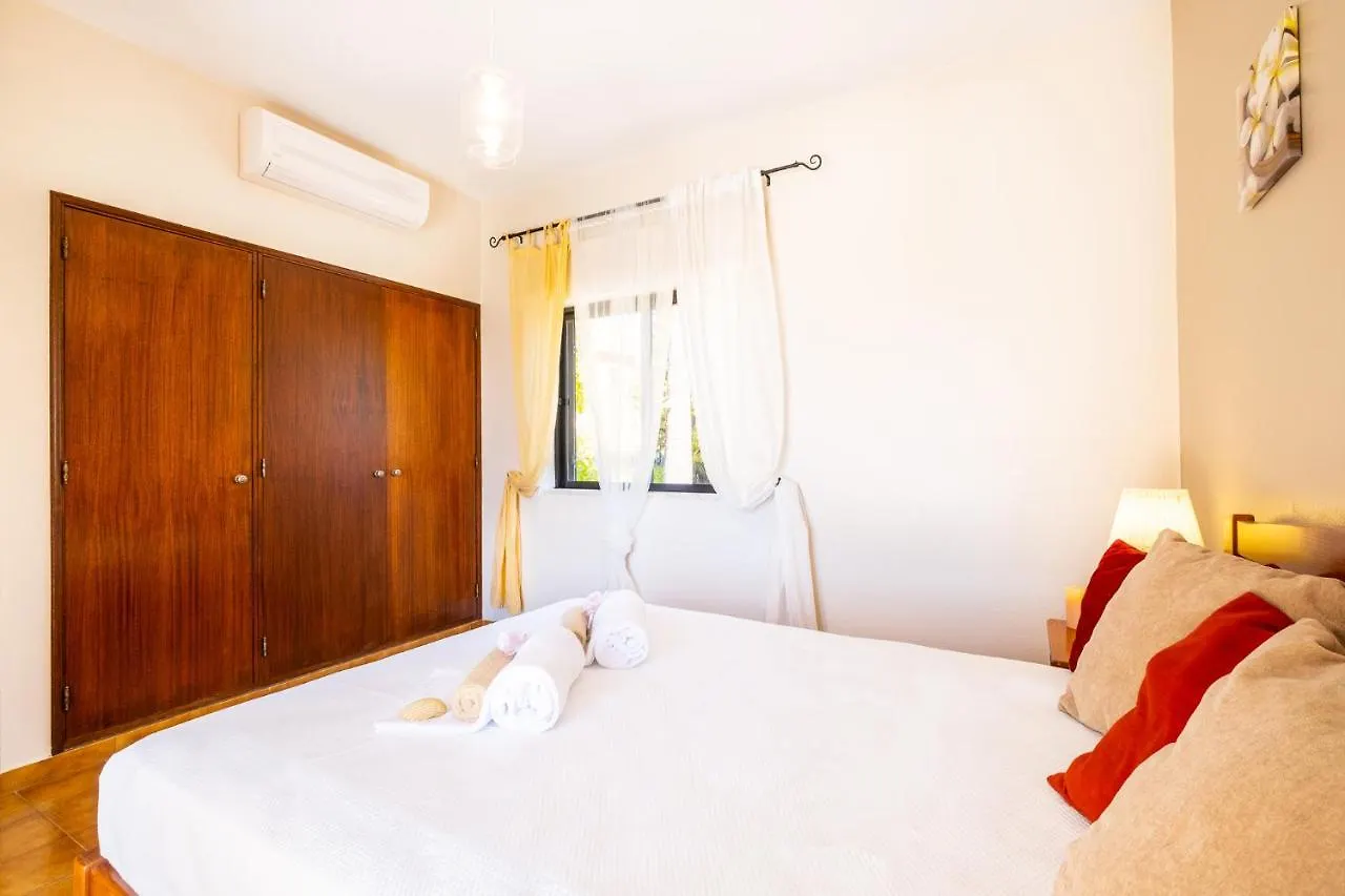 Villa Oasis Del Mar By Algarve Vacation Albufeira